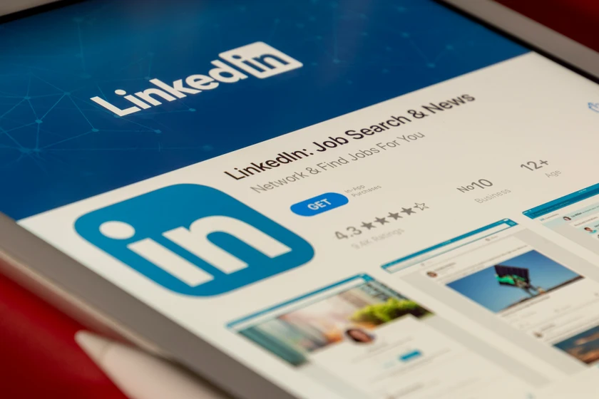 Boost Your LinkedIn Ads: Choosing the Right LinkedIn Ad Agency